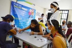 Espacios-de-encuentro-para-los-adultos-mayores_02