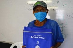 Espacios-de-encuentro-para-los-adultos-mayores_05