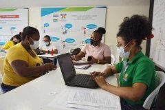 Jornada-de-apoyo-para-los-adultos-mayores_04