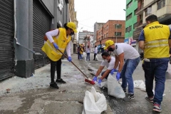 Limpieza-estaciones-MIO_04