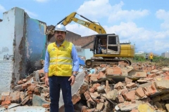 Nueva-jornada-de-demoliciones-San-Pascual-03