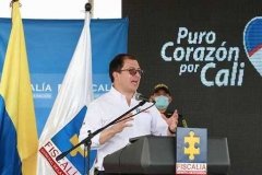 Primera-piedra-bunker-fiscalia_20