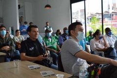 Recorrido-con-funcionarios-en-Ciudad-Paraiso-04