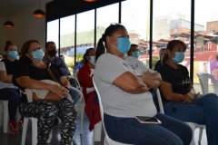 Recorrido-con-la-comunidad-al-Proyecto-Ciudad-Paraiso-07