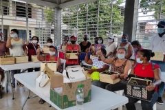 Taller-Huertas-caseras-Comuna-14_02