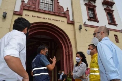 Visita-Edificio-Coltabaco-Yecid-Cruz-Carolina-Romero-Jean-Paul-Archer
