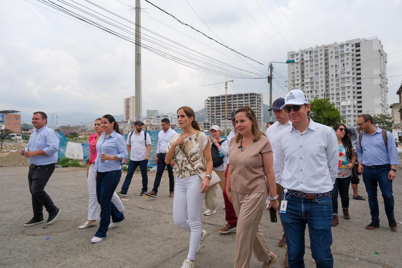 Recorrido Ministerio de Vivienda Planes Parciales Cali