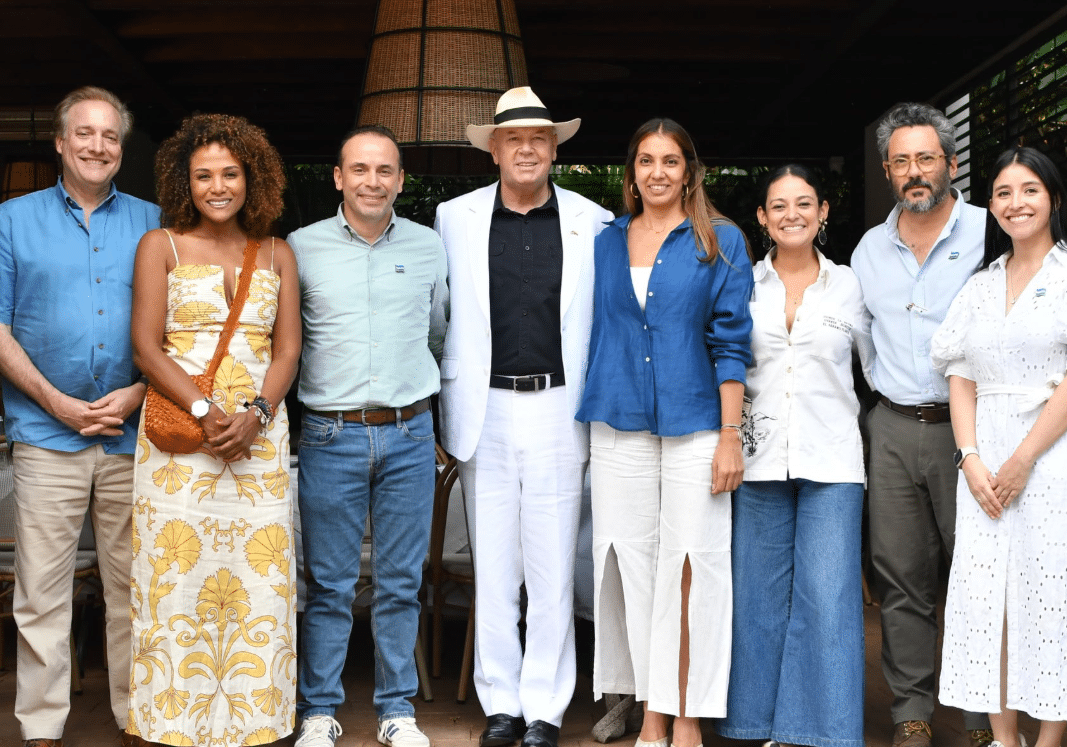 “Una ciudad con talento y cultura mundial”: John McNamara resalta a Cali desde el barrio Obrero